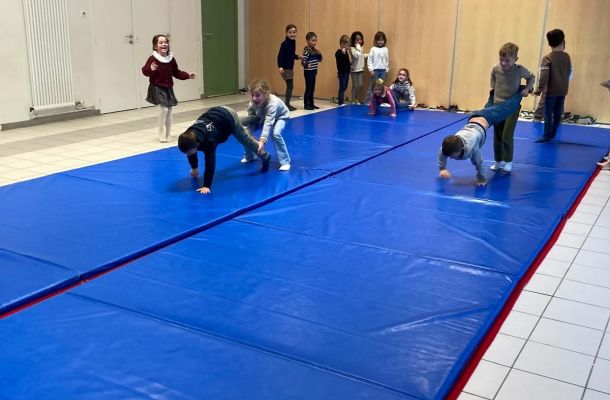 Séance de sport en CP/CE1