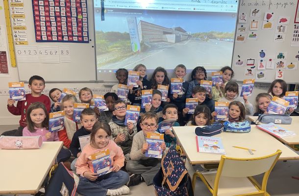 Cours de natation de la classe de CP